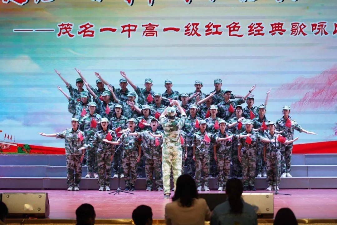 和男朋友分手，但又忍不住联系，求助游戏画面